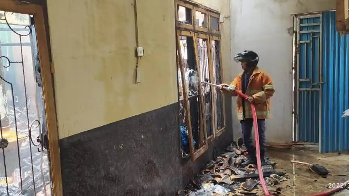 Rumah IRT di Pringsewu Terbakar, Kerugian Ditaksir Rp 150 Juta