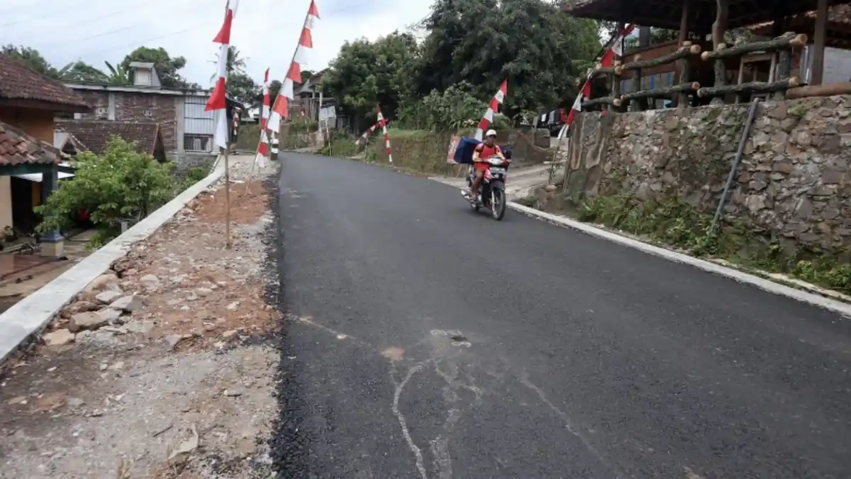 Kondisi Terkini Pengaspalan dan Pelebaran Jalan Bima Ungaran, Yarmuji: 3 Hari Lagi Rampung