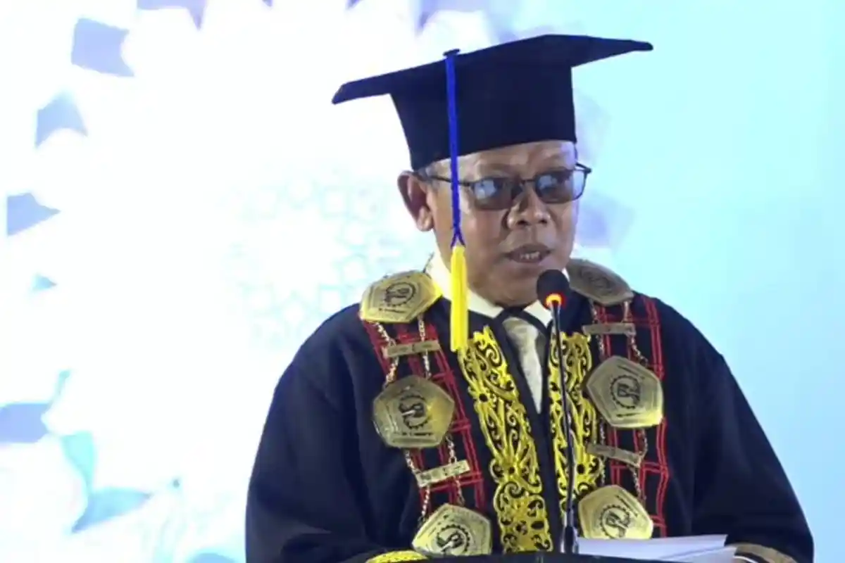 Bawaslu Kaltim Memanggil Rektor Unmul Buntut Video saat Wisuda Singgung Isran Noor