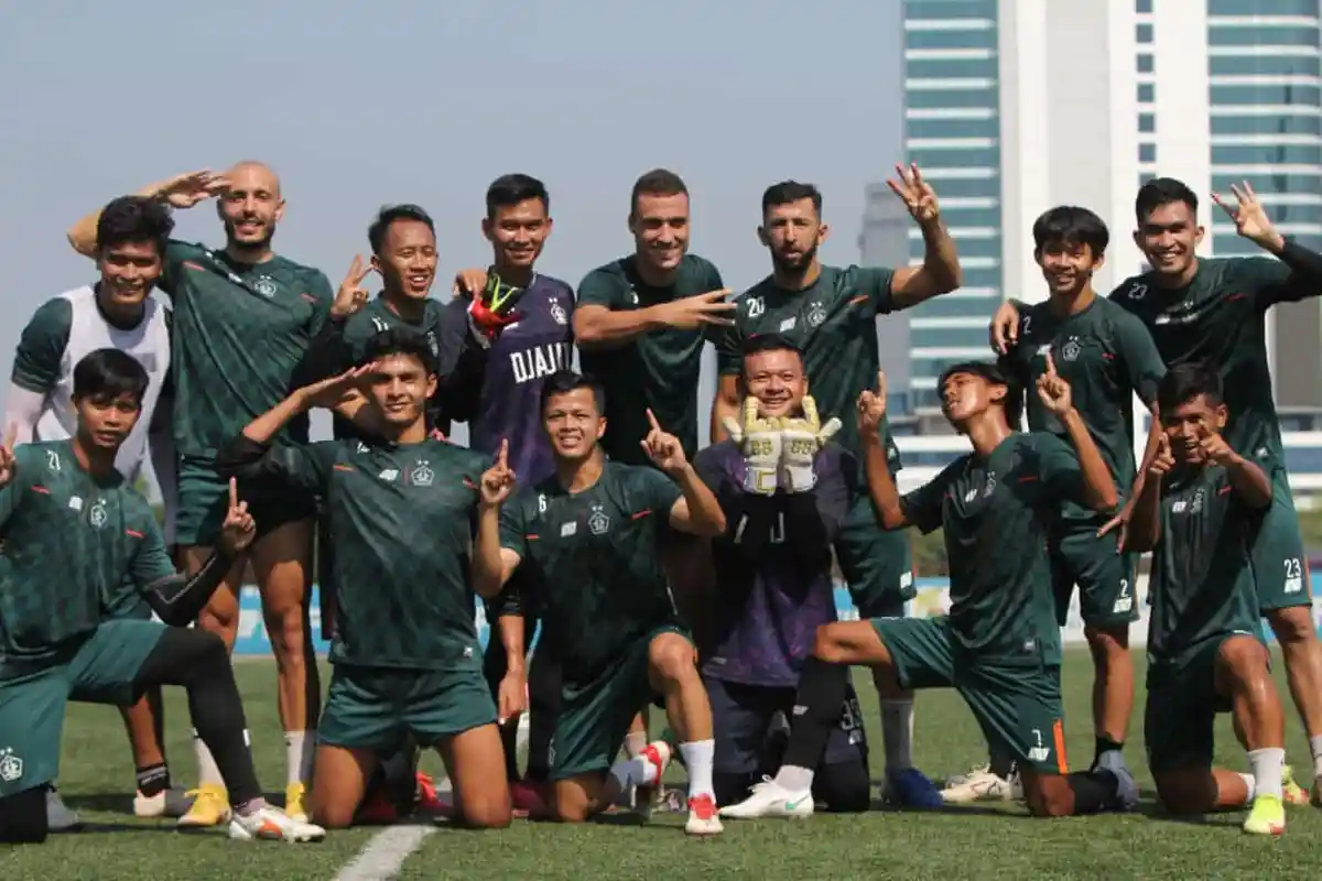 Susunan Pemain Persik Kediri vs PSM Makassar di Stadion Wibawa Mukti Bekasi