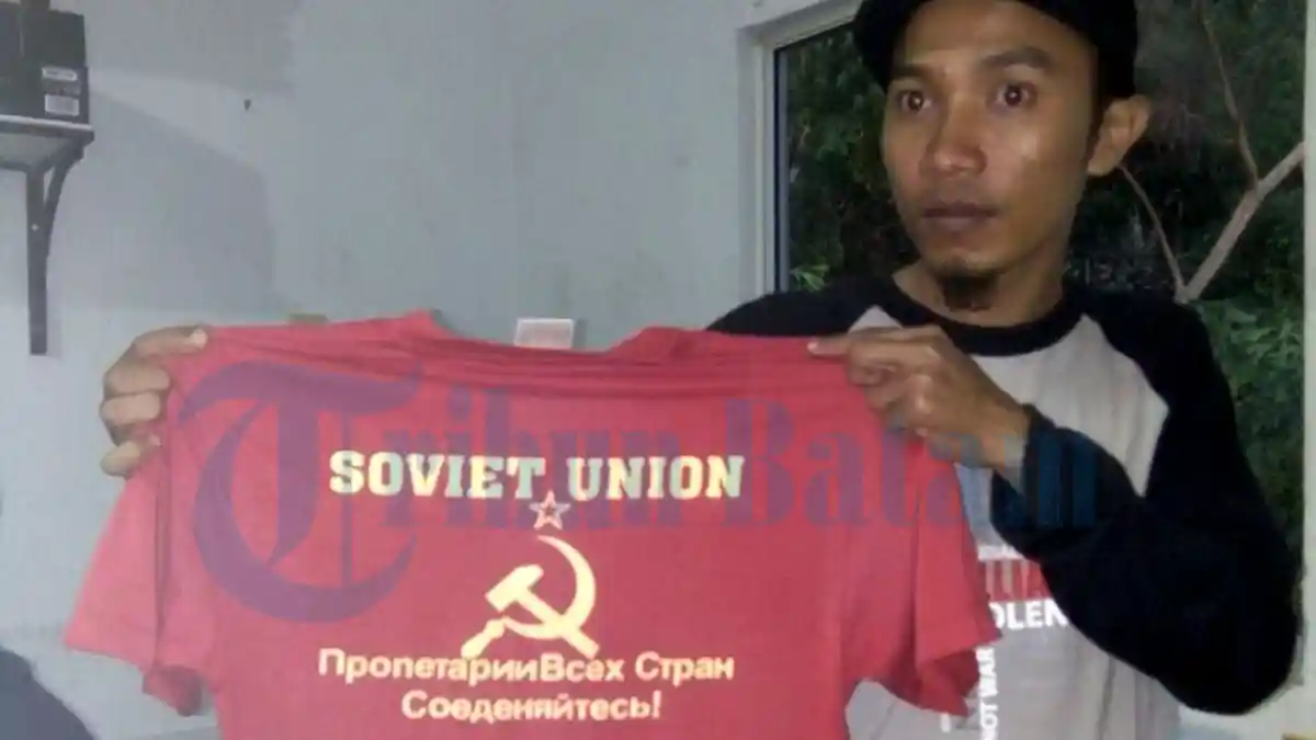 Palu Arit Tahu, Tapi Tak Tahu Artinya, Kata Edi Usai Dipanggil Kodim karena Pakai Kaos Palu Arit