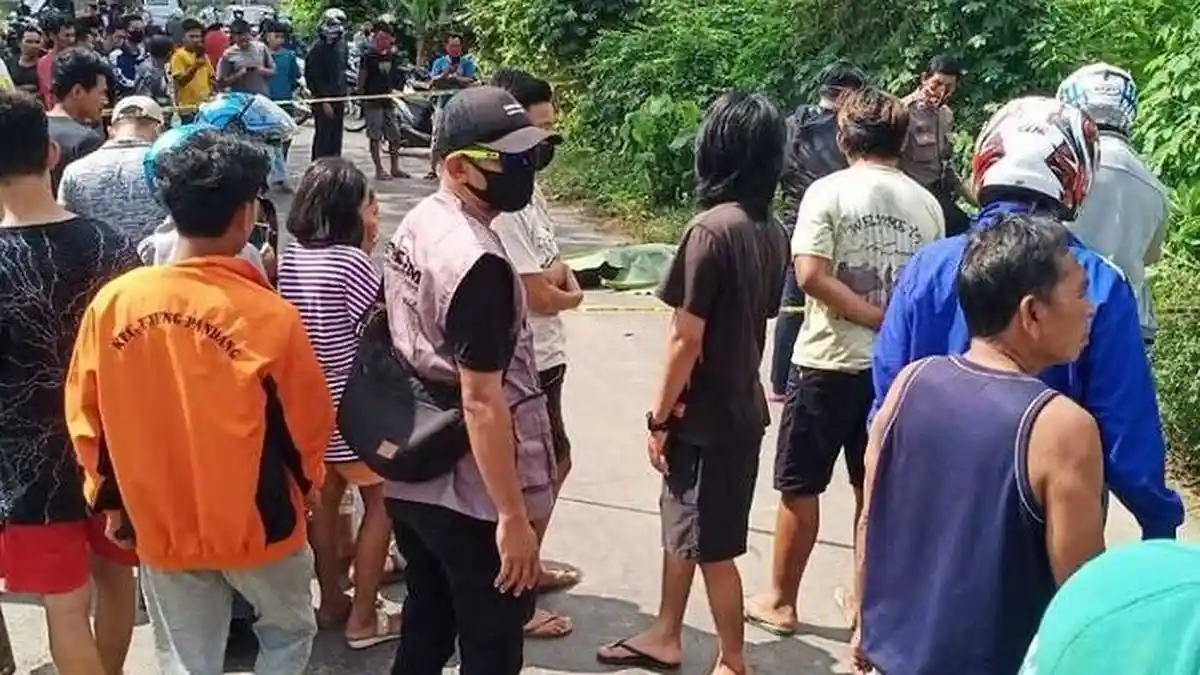 Niat Tebas Istri Karena Telat Siapkan Makan Siang, Pria Ini Justru Tewas Dikeroyok Massa
