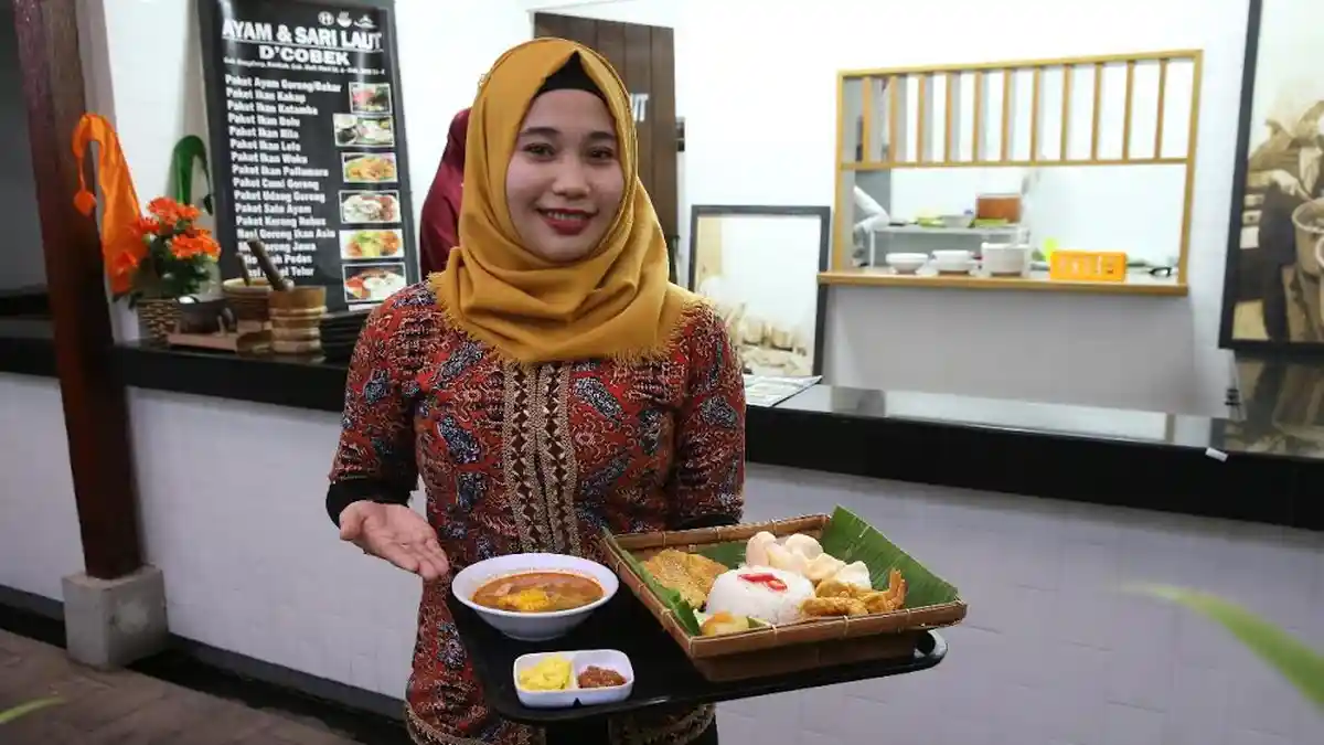 D'Cobek SAO MaRI Makassar Tawarkan Paket Makan Mulai Rp 38 Ribu
