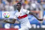 Striker-VfB-Stuttgart-Serhou-Guirassy.jpg