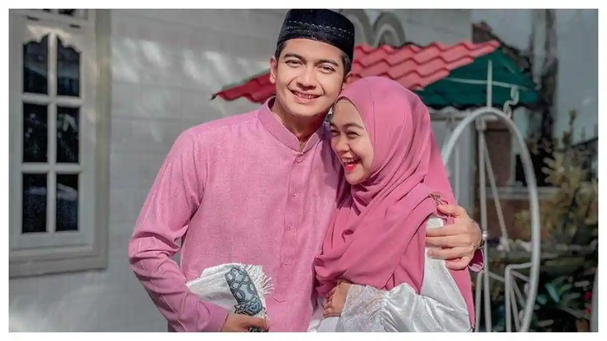 Reaksi Teuku Ryan saat Ria Ricis Berseloroh Ingin Nama Anak Mereka Ada Unsur YouTube