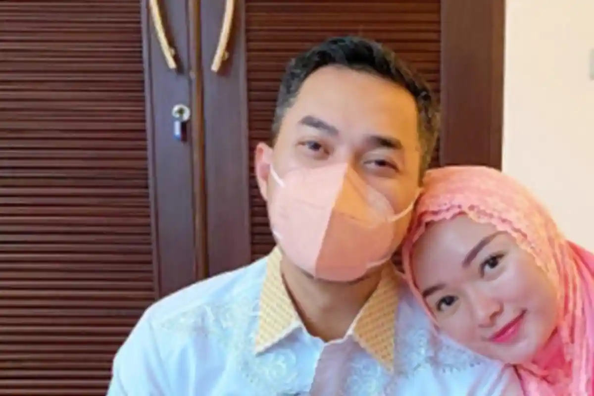 Akhirnya Terungkap, Sirajuddin Suami Zaskia Gotik Diam-diam Konsultasi dengan Pengacara