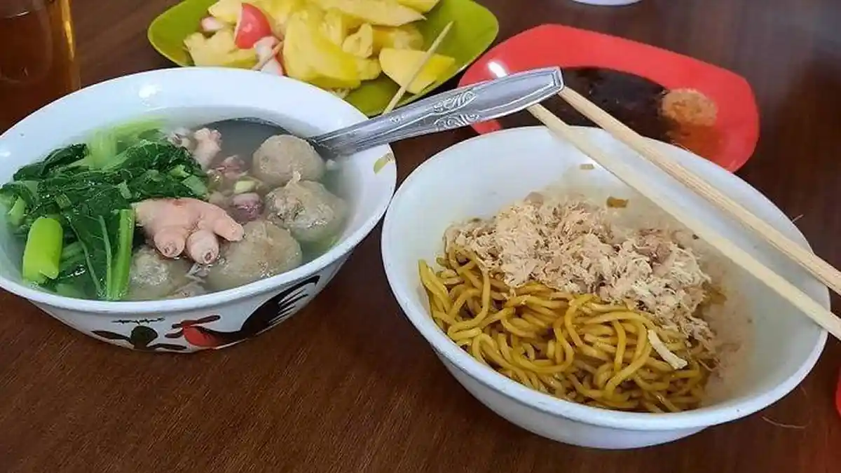7 Lokasi Kuliner Mie Bakso di Tasikmalaya Terlaris dan Terenak, Cocok Buat Makan Bareng Saat Liburan