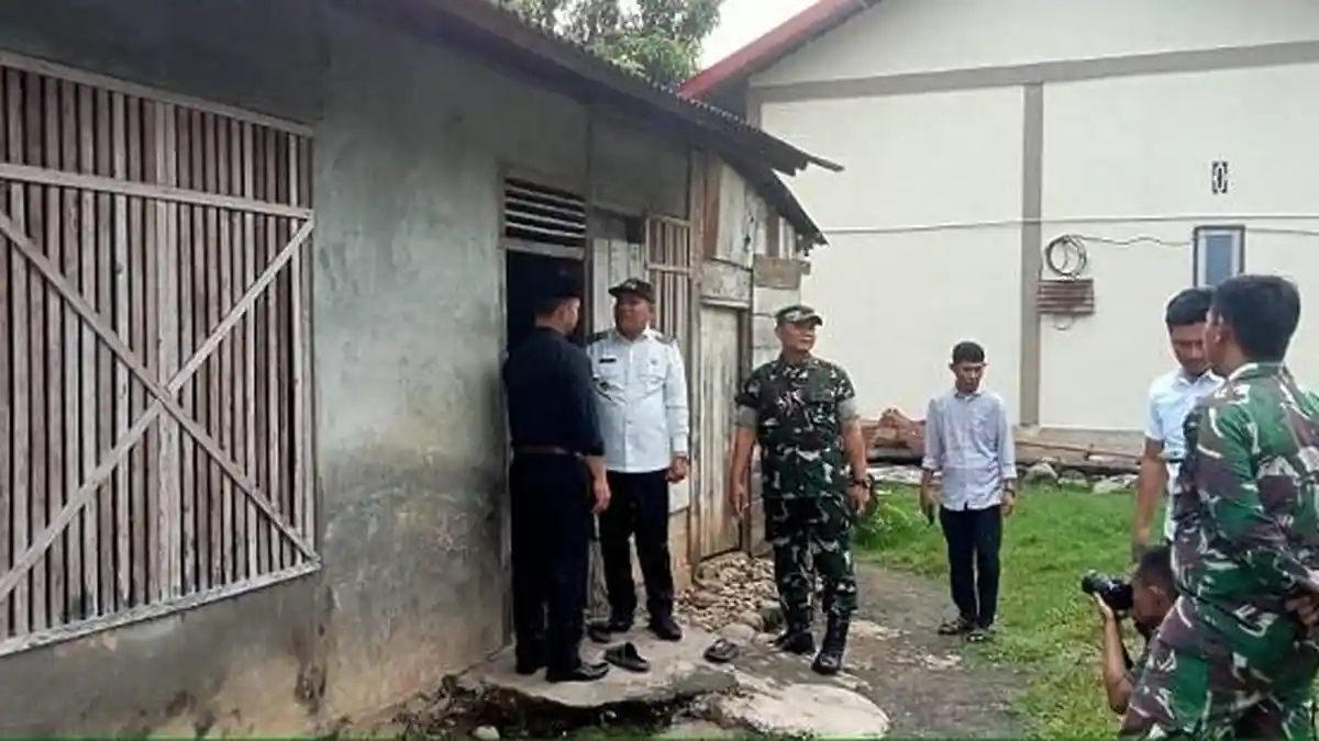Pj Bupati Abdya Tinjau Rumah tak Layak Huni di Kecamatan Blangpidie