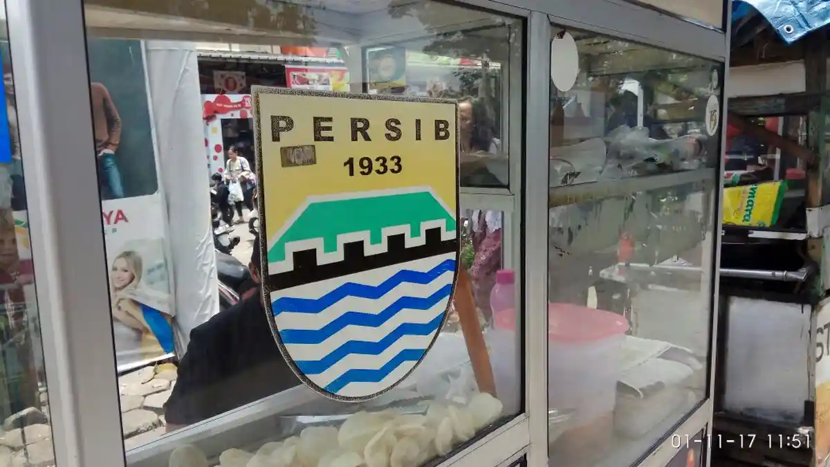 Anda Pecinta Persib Bandung? Yuk 'Icip-icip' Tiga Kuliner Tradisional ala Persib Berikut ini!
