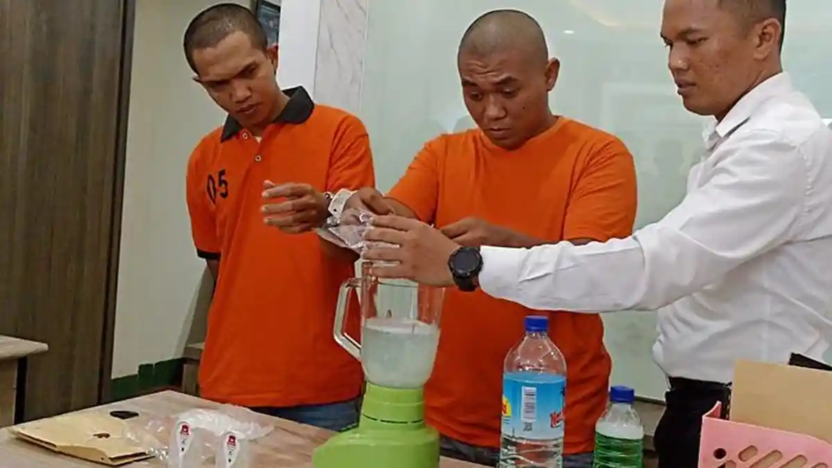 Polresta Mataram Musnahkan Sabu Seberat 498,48 Gram dengan Cara Diblender