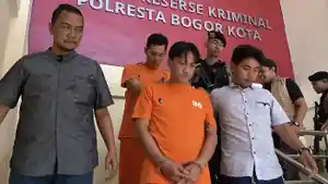 Polresta-Bogor-Kota-menangkap-pelaku-penipu.jpg