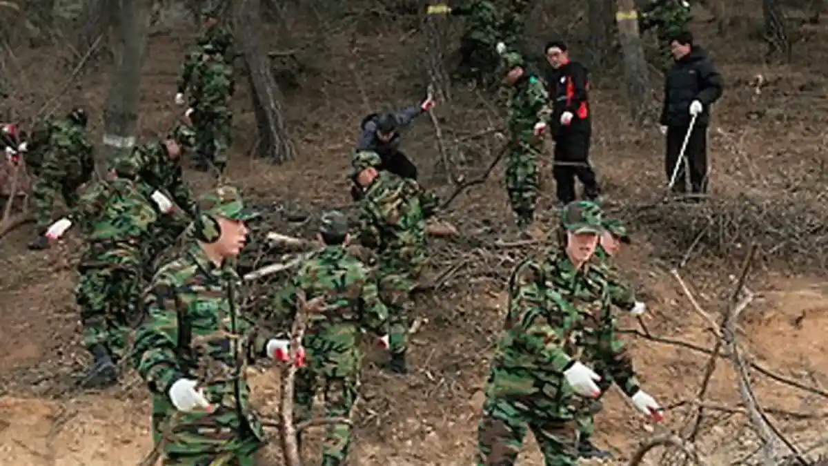 Militer Korea Selatan Izinkan Prajuritnya Pinjam Telepon Genggam