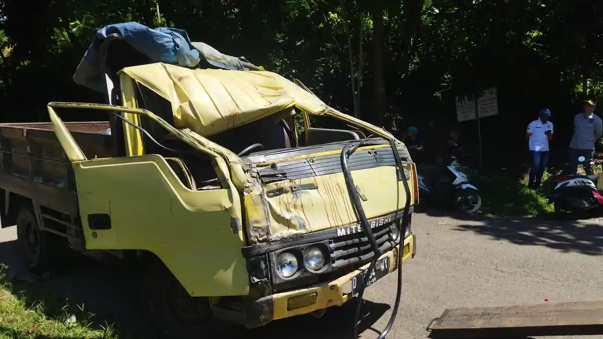 UPDATE Kecelakaan Maut Truk Peziarah Terguling di Bandung Barat, Sopir Truk Kini Jadi Tersangka