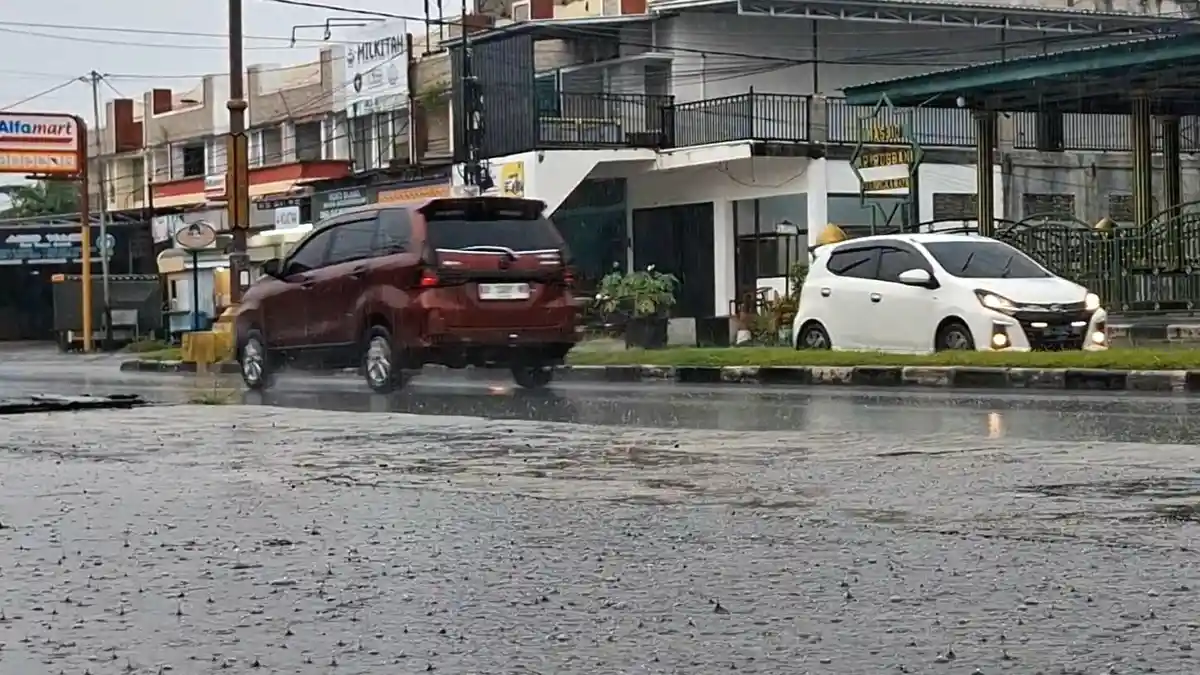 Waspada Cuaca Ekstrem di Kalteng Sepekan ke Depan