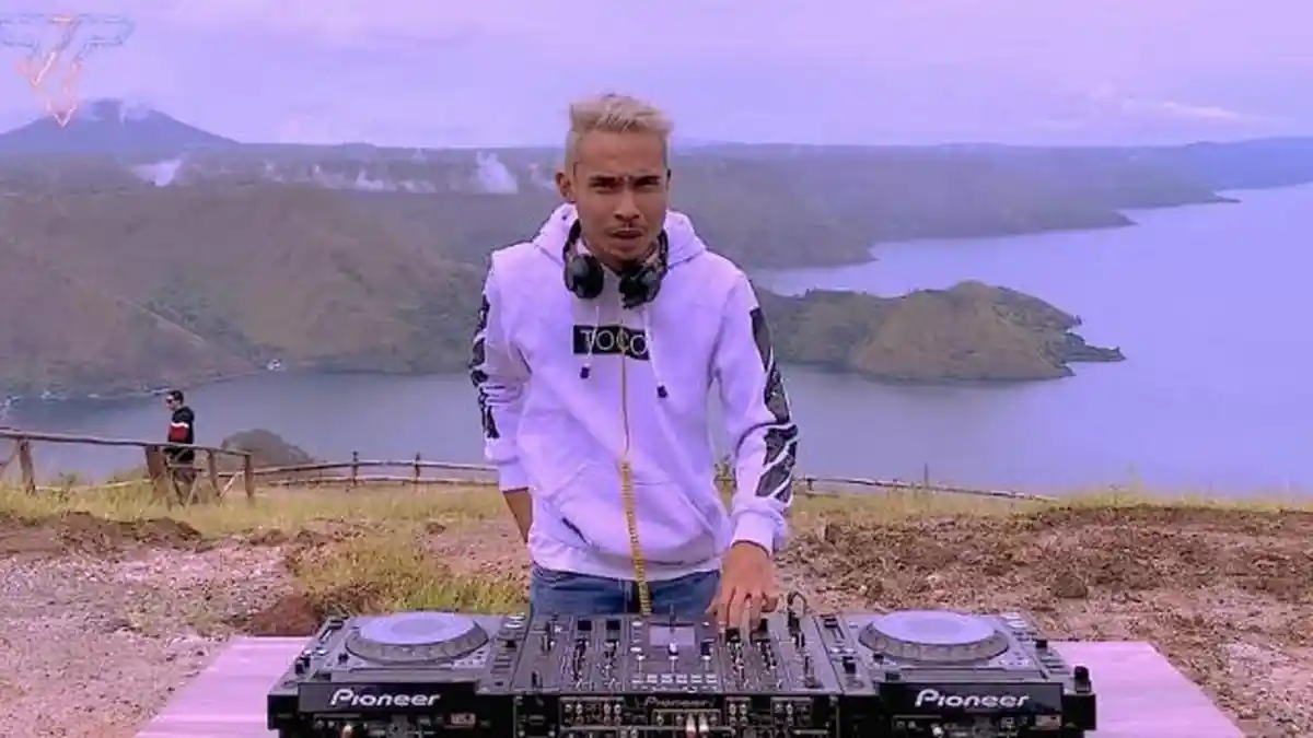 DJ Cliffrs Promosi Pariwisata Sumatera Utara di Setiap Penampilannya