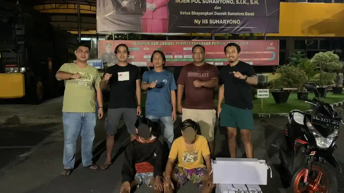 2 Pemuda Nekat Curi Aki Tower Telkomsel di Indarung Padang, Diringkus Polisi saat Menjual