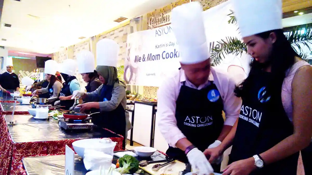Aston Sukses Gelar Lomba Masak Hari Kartini