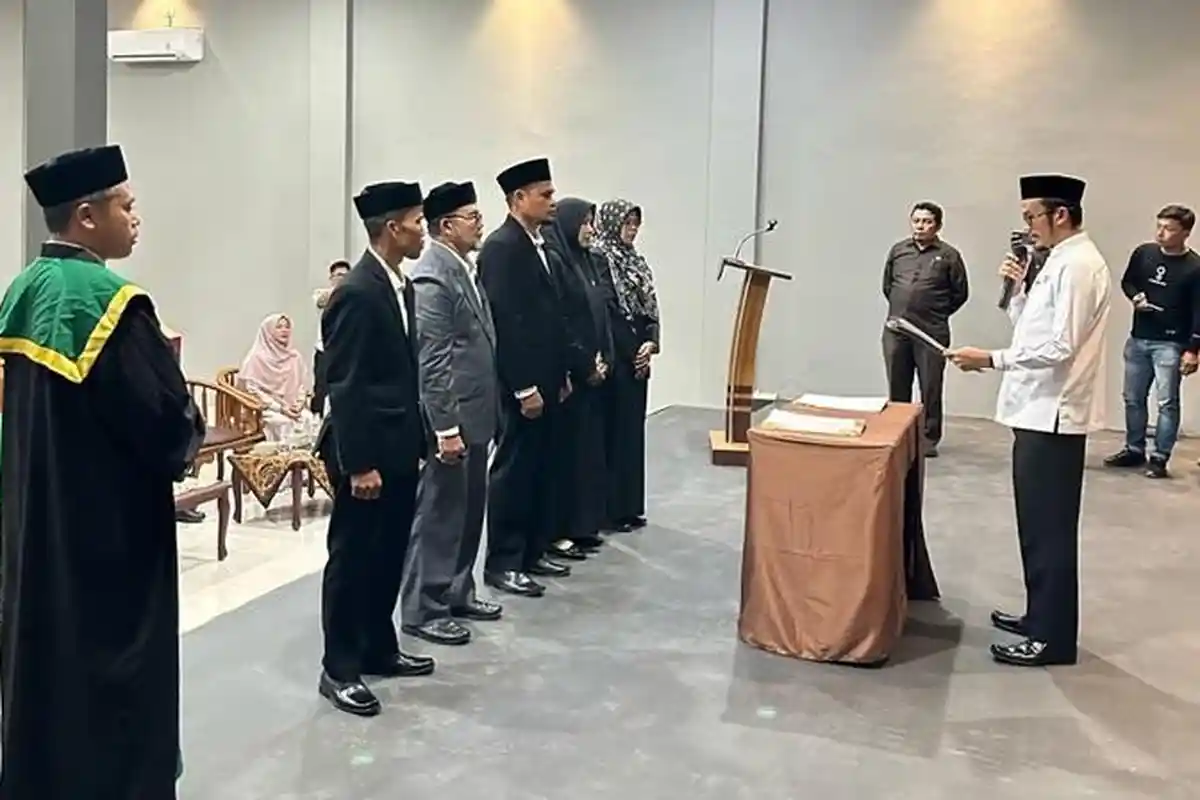 Lantik Komisioner Baitul Mal Kota Subulussalam, HRB Tekankan Integritas, Amanah, Juga Tak Merokok  