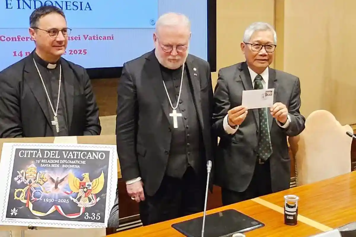 Perangko Baru Indonesia-Takhta Suci Edisi HUT Ke-75 Hubungan Diplombatik Diluncurkan
