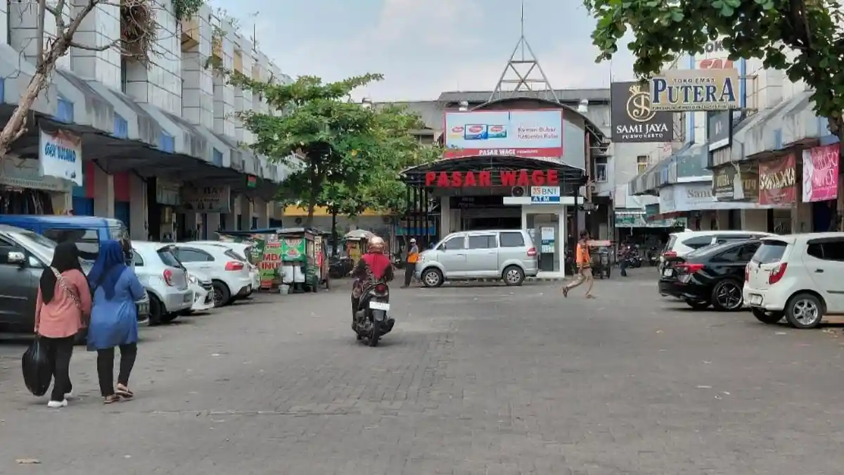 Pedagang Banyumas Janji Patuh Bayar Retribusi Usai Tarif Diturunkan