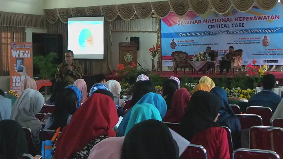 Ratusan Peserta Ikuti Seminar Keperawatan Universitas Ngudi Waluyo Ungaran