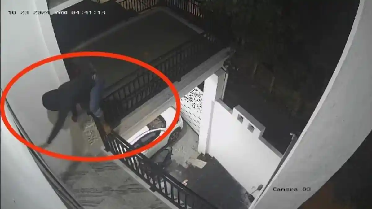VIRAL LOKAL: Maling Bawa Senjata Tajam di Patumbak Terekam CCTV Manjat ke Lantai 2 Rumah Pagi Buta