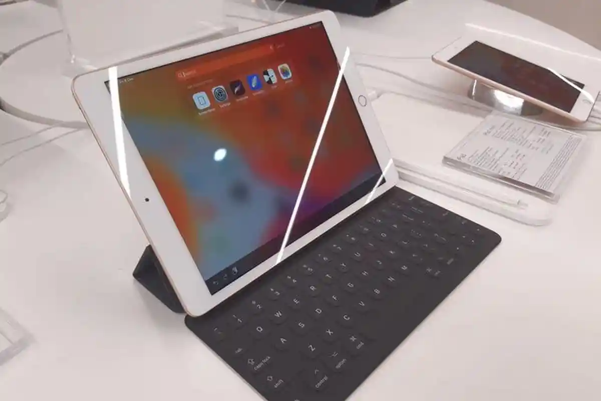 Harga iPhone Terbaru Maret 2021, iPhone Xr, 12, iPad Watch Series dan iPad 7th Gen Mulai Rp 5,9 Juta