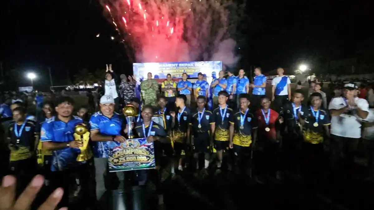 Puncak Turnamen Mini Soccer Tingkat SMP di Nabire, Ini Harapan Kapolda ...