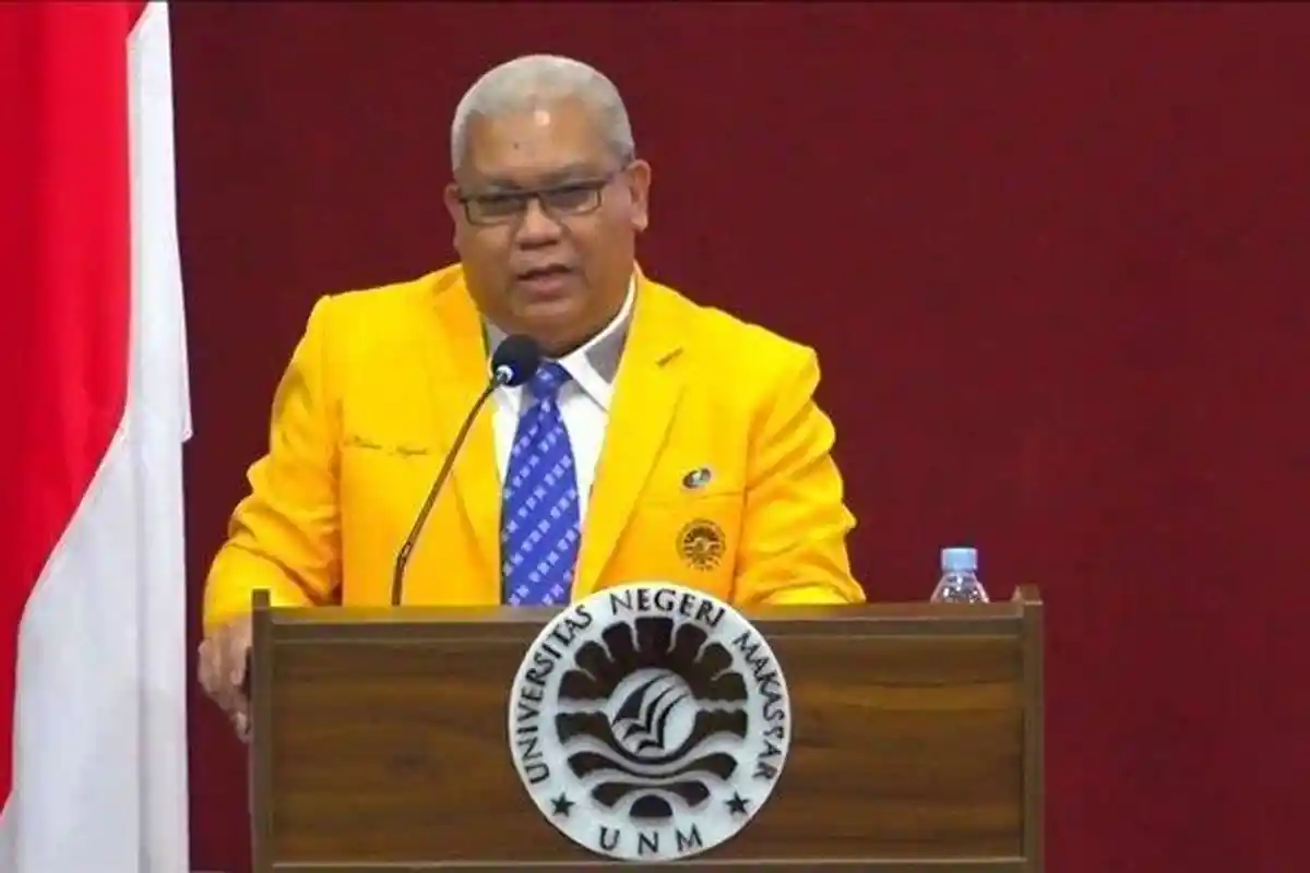 Tampang Prof Karta Jayadi Rektor UNM Dicopot Usai Dugaan Pelecehan Seksual: Ayo Goyang Yuk