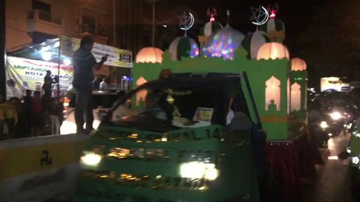 Takbir dan Tahmid Berkumandang di Kota Manado