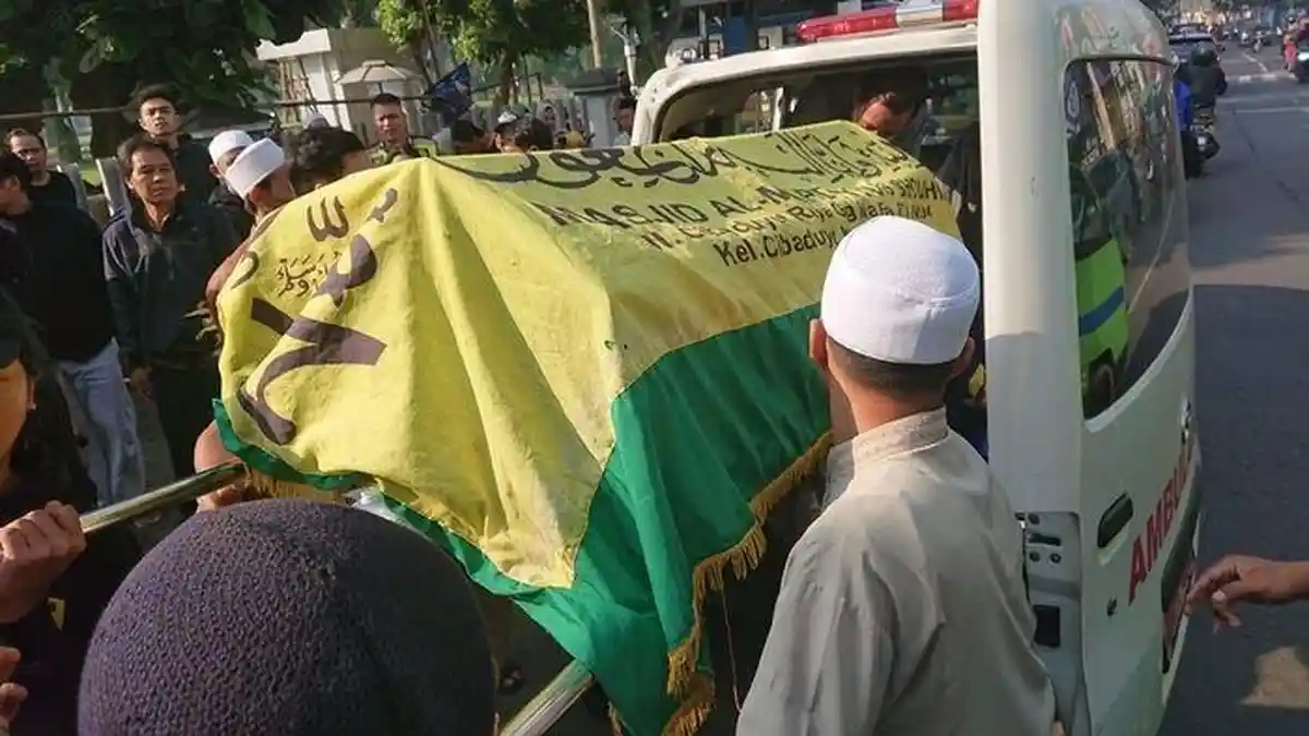 Dua Bobotoh Persib Meninggal, Menpora Perintahkan PSSI dan PT LIB Lakukan Hal Ini