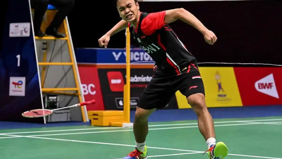 Kunvalut Vitidsarn Vs Anthony Ginting Duel Alot! Cek Skor Badminton Online BWF Indonesia Master 2022