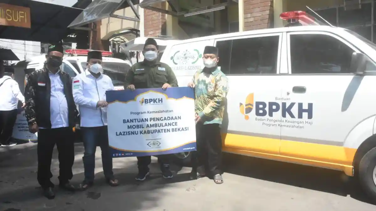 Program Kemaslahatan Haji dan NU Care-LAZISNU Sumbang Mobil Ambulans