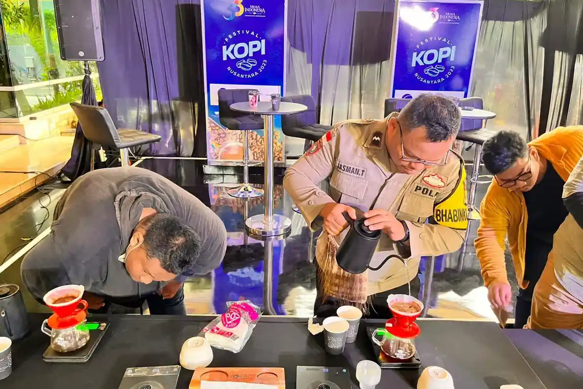 Inspirasi dari Aipda Jasman, Polisi Sekaligus Pengusaha Kopi Robusta Muting 