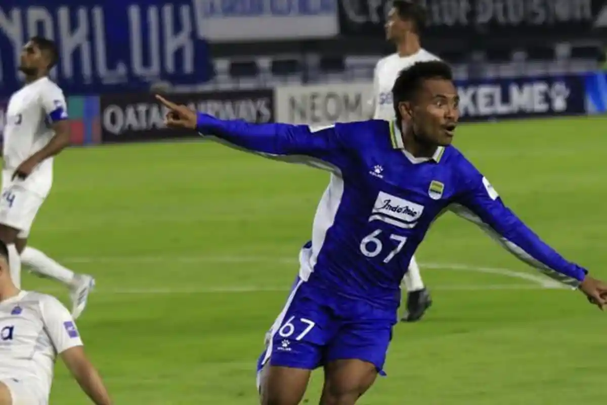 Saddil Ramdani Buka Suara Usai Ngamuk di Laga Persib vs Persis, Bobotoh Beri Respons Kejutan