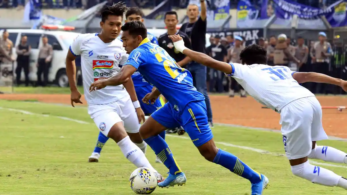 Hasil Babak Pertama Persib vs Barito Putera, Berjalan Sengit, Skor Masih Imbang 0-0