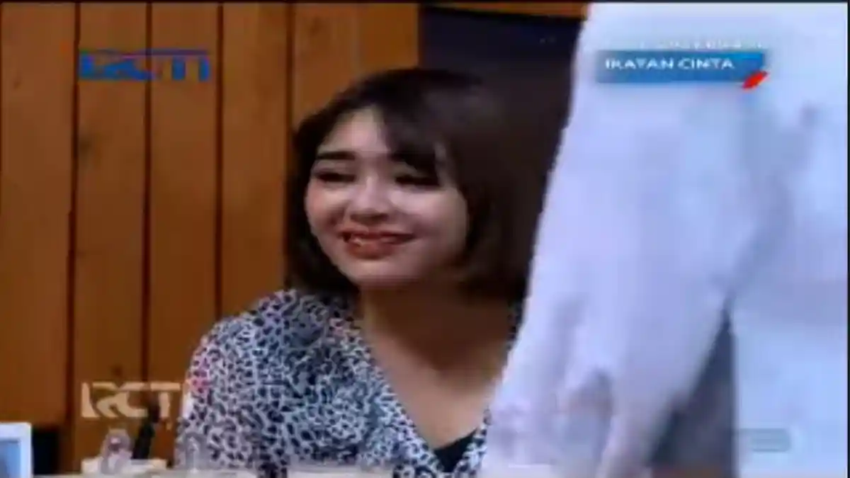 Ikatan Cinta 1 April 2021: Elsa Ceritakan Masa Lalu Andin kepada Daniel dan Sampai ke Teman Band Roy