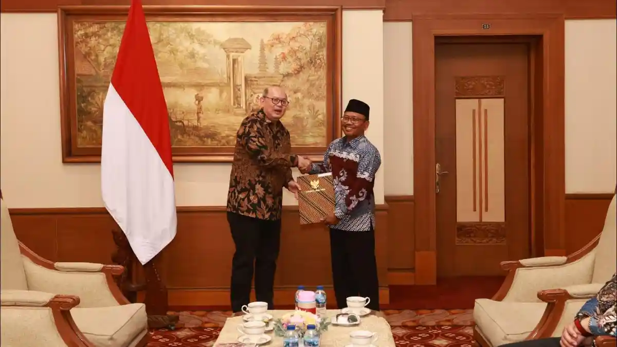 Sugirah Resmi Menjabat Plt Bupati Banyuwangi