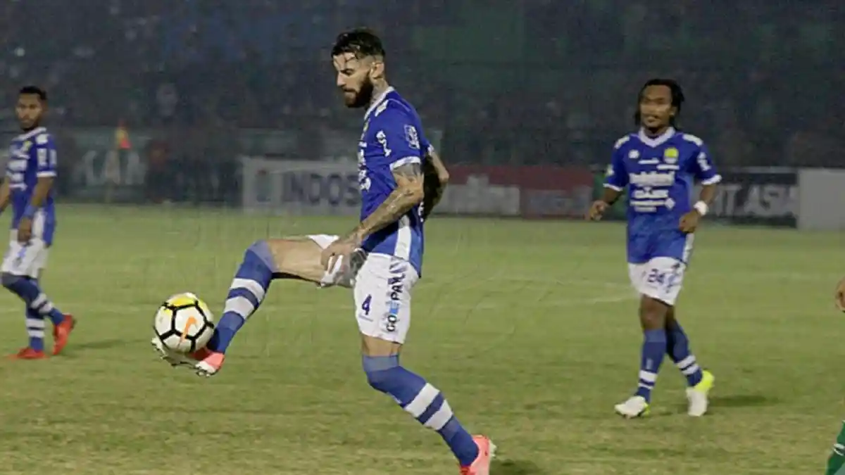 Didepak Persib, Bojan Malisic Akan Tetap Datang ke Stadion di Laga Persib Vs PSS Sleman
