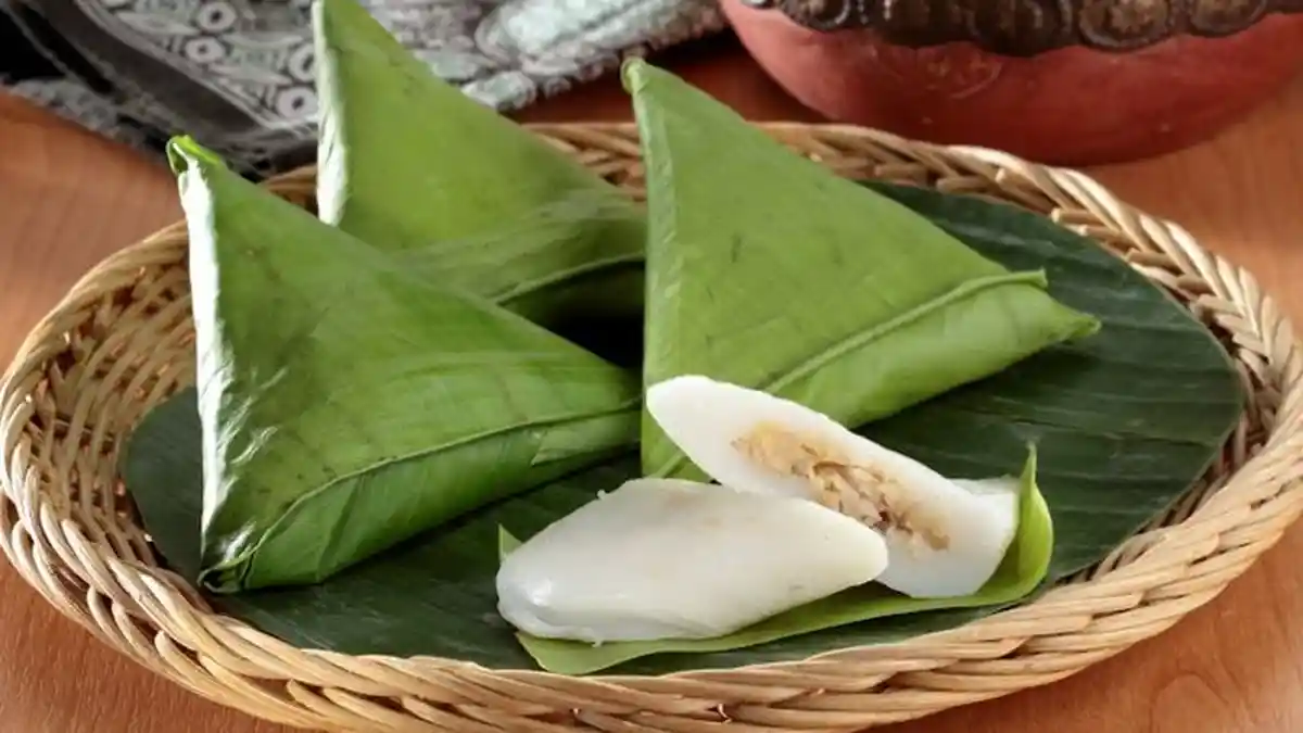 Kue Pisang Ayam, Kue Tradisional Pilihan Untuk Teman Ngobrol Saat Siang Hari