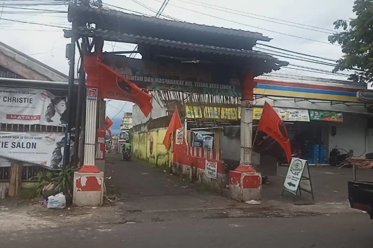 Andrei Angouw dan Richard Sualang Dilantik, Warga Manado Ramai-ramai Pasang Bendera PDI Perjuangan