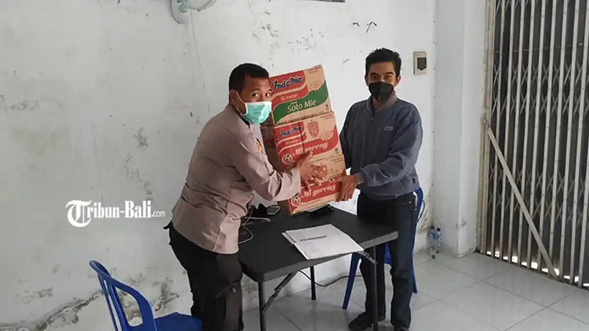 Polres Badung Buka Posko Penampungan Peduli Semeru, Ajak Warga Badung Membantu Sesama