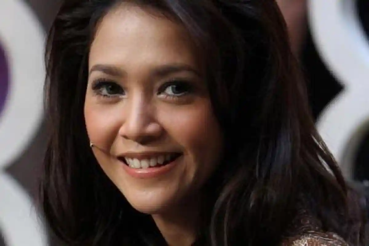 Unggah Foto Bareng Mario Teguh, Maia Estianty Langsung Dapat Komentar Begini dari Netizen