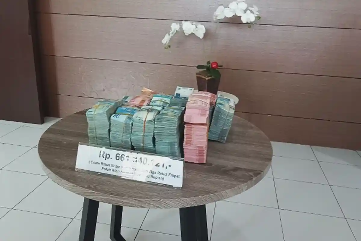Uang Setinggi Setengah Meter Ini Jumlahnya Rp 661.340.121, Kejari Minut Selamatkan Uang Negara