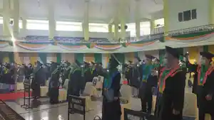 wisudawati-magister-uin-sts-jambi322.jpg