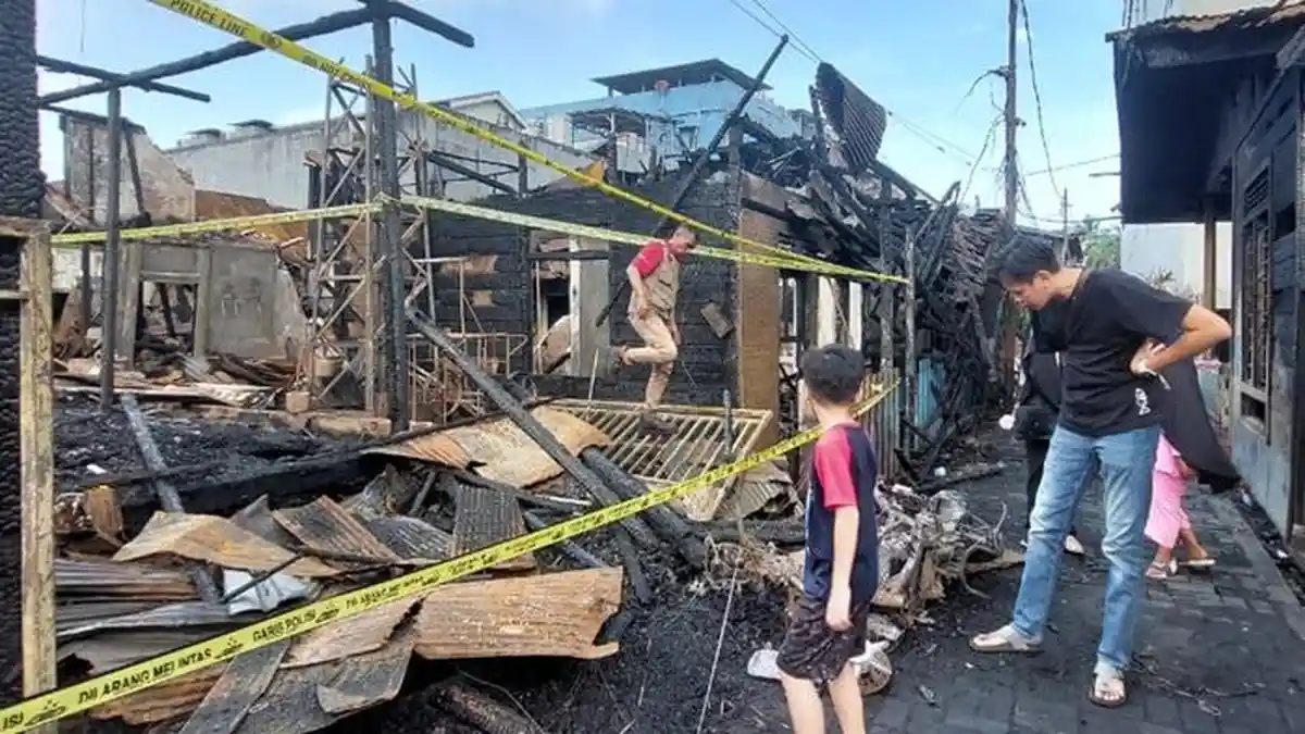 10 Bangunan di Jalan Abul Hasan Samarinda Ludes Terbakar, Diduga Ada Kesengajaan
