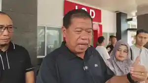 Bupati-Majalengka-Eman-SuhermanD.jpg
