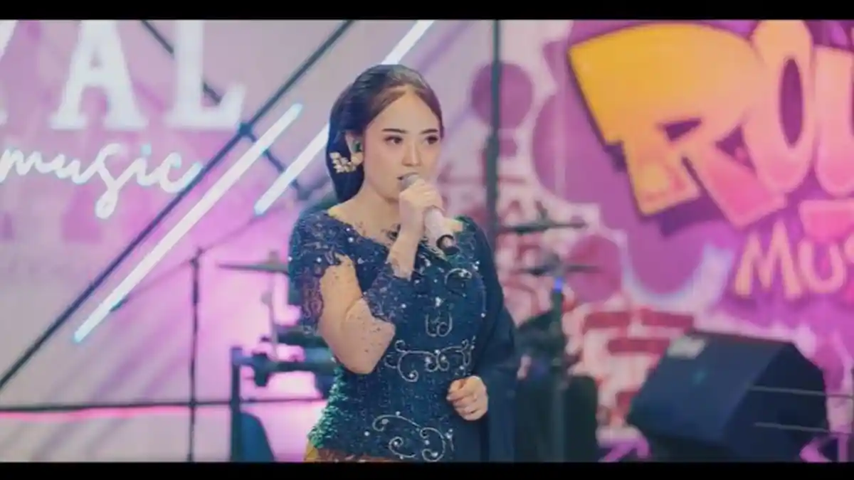 Lirik Lagu Pujaningsih - Silvy Kumalasari Beserta Terjemahan Bahasa Indonesia, Trending di Youtube