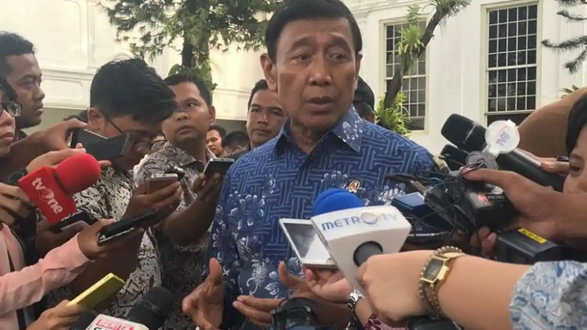 Menko Polhukam Wiranto: Rizieq Shihab Enggak Jadi Pulang