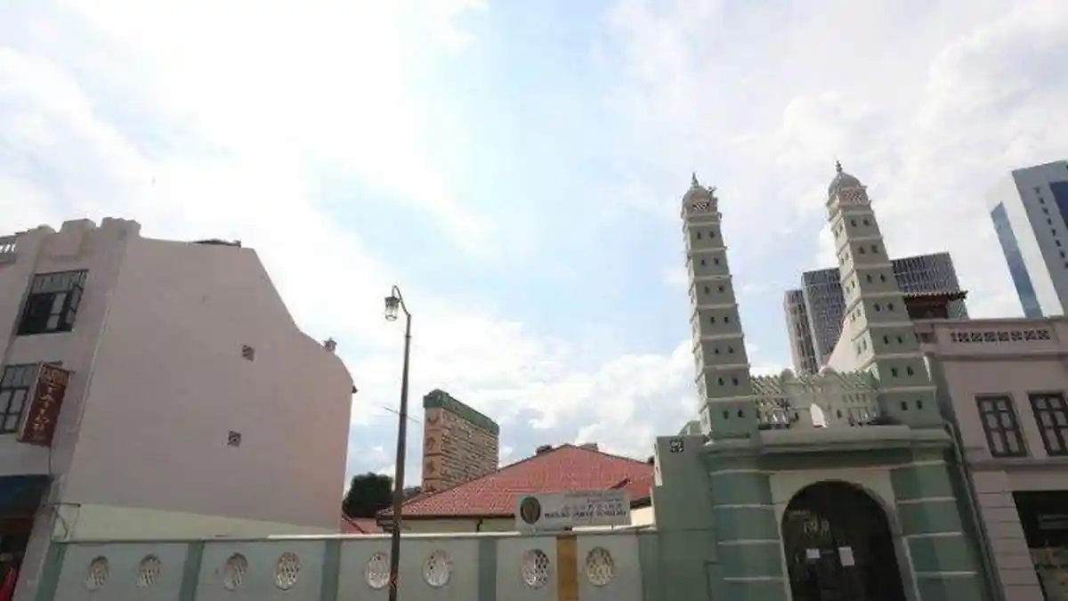 Seluruh Masjid di Singapura Ditutup, Dakwah dan Azan Dilakukan Online
